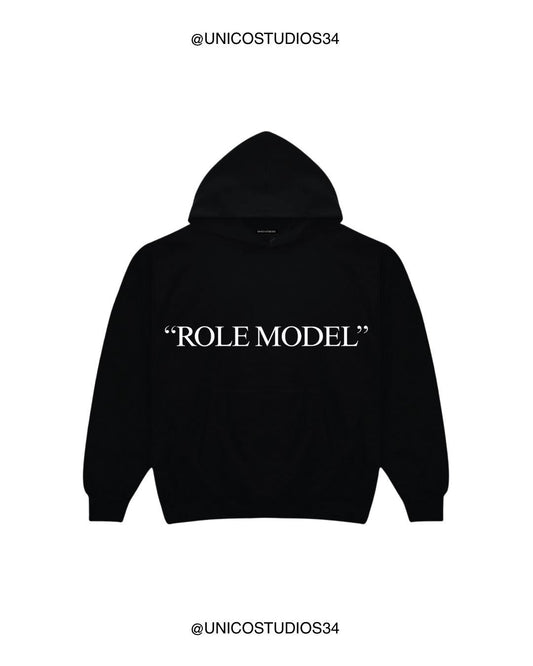 ÚNICO STUDIOS ROLE MODEL HOODIE - Black
